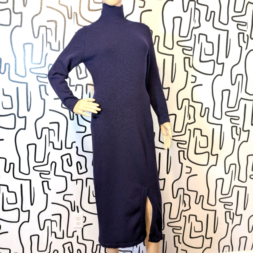 Chic Navy Turtleneck Sweater Dress